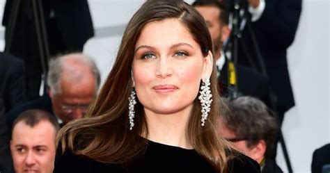 leticia casta nue|Laetitia Casta nue dans Une ile s01e01